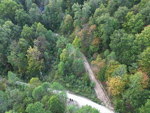 1.12 Acres of Residential Land for Sale in Stanton, Kentucky