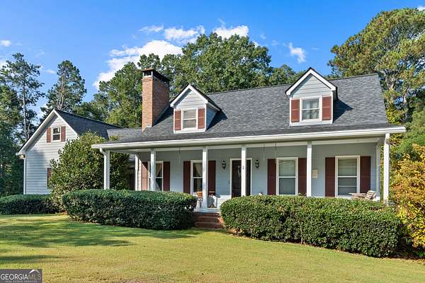 10.8 Acres of Land with Home for Sale in Loganville, Georgia