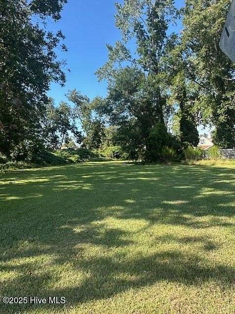 0.9 Acres of Residential Land for Sale in Whiteville, North Carolina