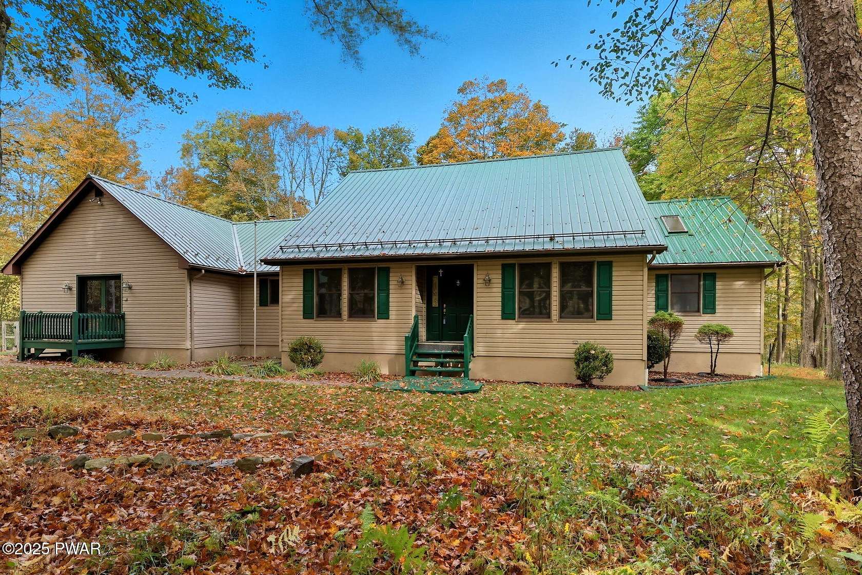 5.52 Acres of Residential Land with Home for Sale in Newfoundland, Pennsylvania