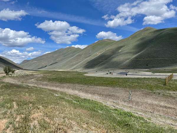 1.4 Acres of Residential Land for Sale in Bellevue, Idaho