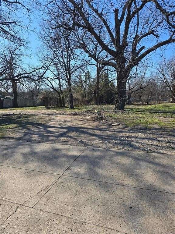 0.09 Acres of Mixed-Use Land for Sale in Dallas, Texas