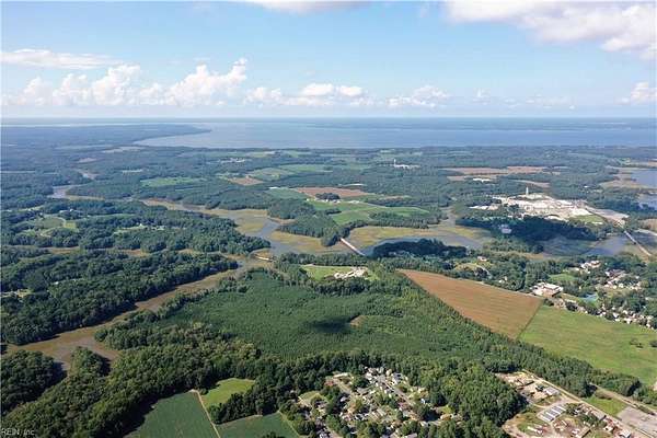 112 Acres of Land for Sale in Smithfield, Virginia