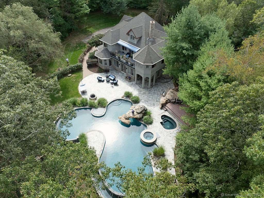 2.3 Acres of Land with Home for Sale in Guilford, Connecticut