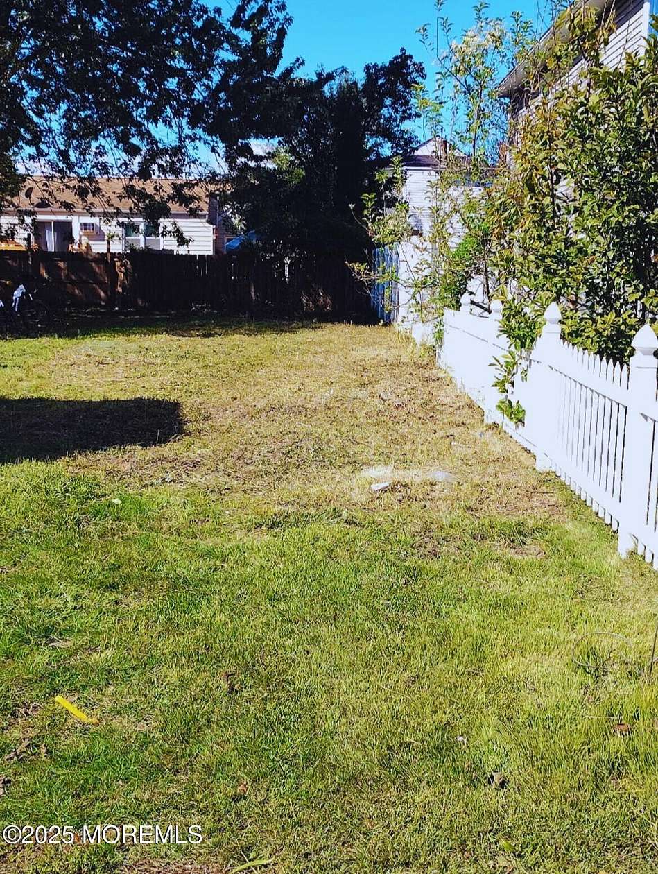 0.06 Acres of Land for Sale in Keansburg, New Jersey