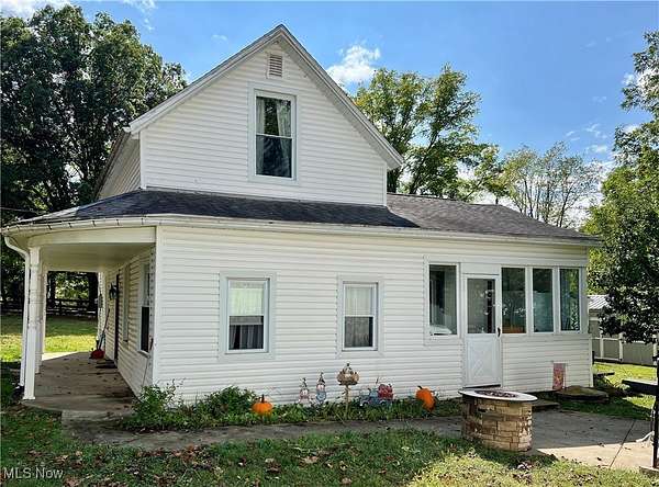 5 Acres of Land with Home for Sale in Millersburg, Ohio