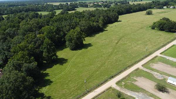 4 Acres of Residential Land for Sale in Whiteville, Louisiana