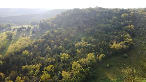 18 Acres of Land for Sale in Galena, Illinois