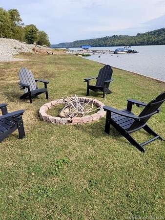 1.55 Acres of Residential Land for Sale in Charlestown, Indiana