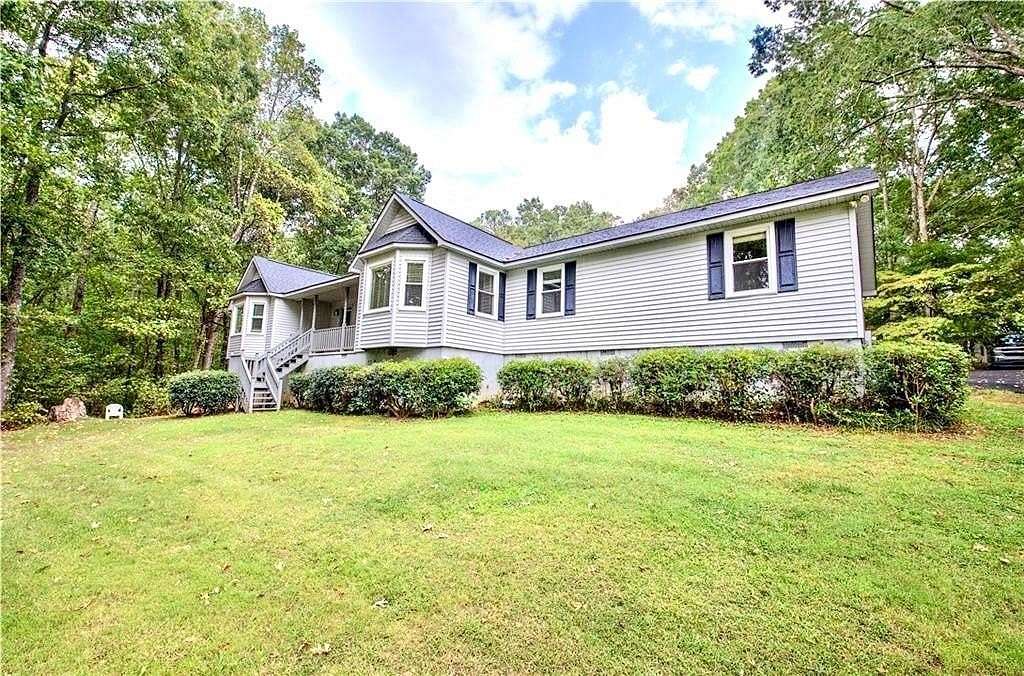 5 Acres of Land with Home for Sale in Cartersville, Georgia