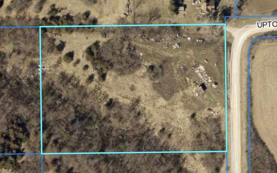 4.7 Acres of Residential Land for Sale in Bussey, Iowa