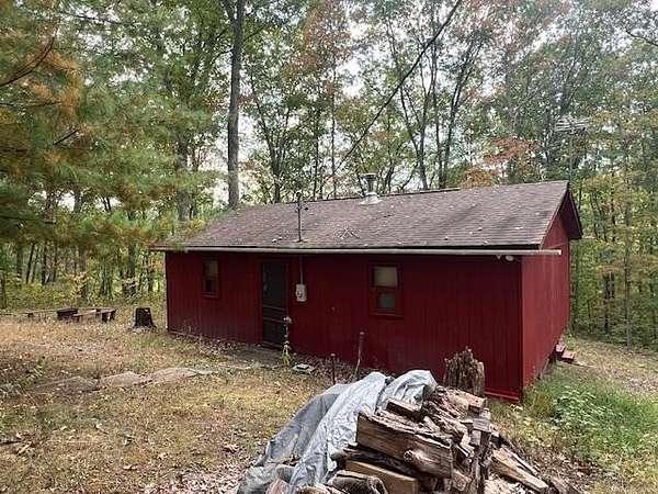 19.2 Acres of Recreational Land with Home for Sale in Stewart, Ohio