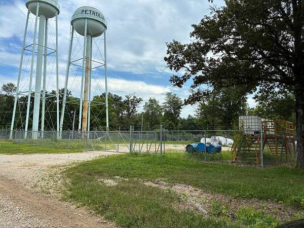 1.5 Acres of Land for Sale in Bridgeport, Illinois