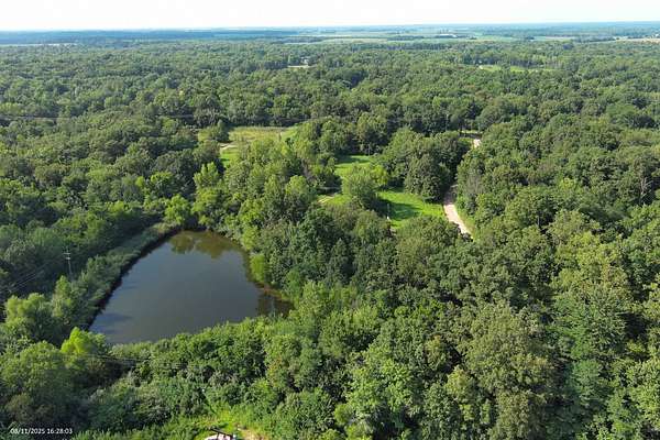18.9 Acres of Recreational Land for Sale in Bridgeport, Illinois
