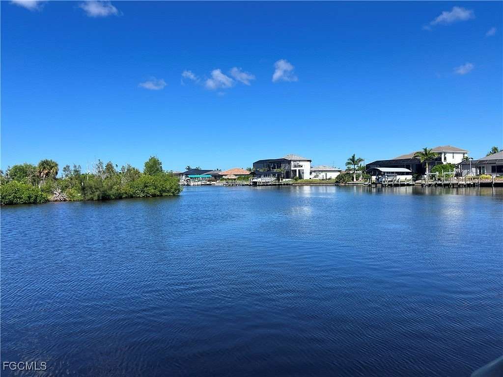 0.25 Acres of Land for Sale in Cape Coral, Florida