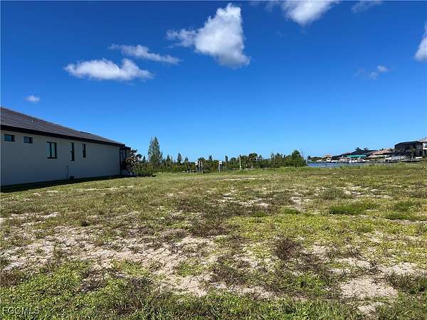 0.25 Acres of Land for Sale in Cape Coral, Florida