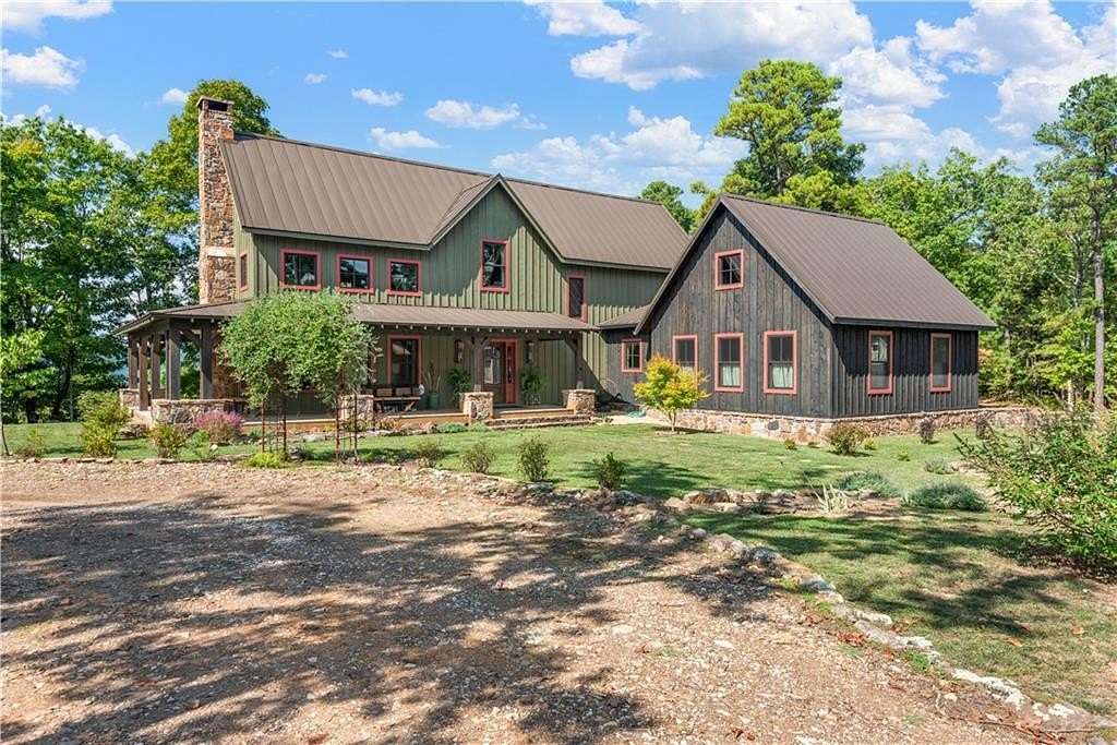 370 Acres of Recreational Land with Home for Sale in Jasper, Arkansas