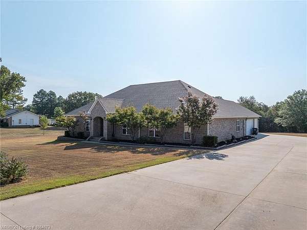 1.78 Acres of Residential Land with Home for Sale in Booneville, Arkansas