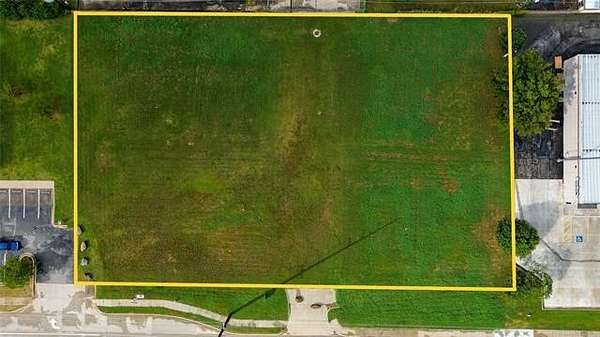 1.35 Acres of Commercial Land for Sale in Tulsa, Oklahoma