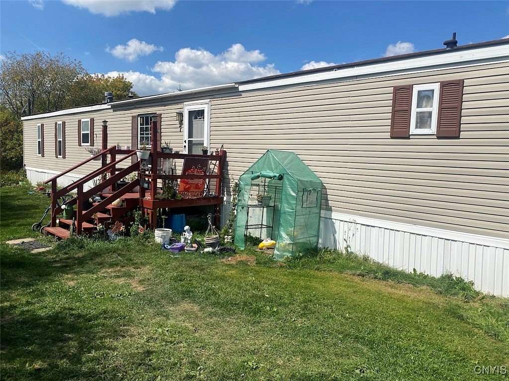 7.75 Acres of Land with Home for Sale in Almond, New York