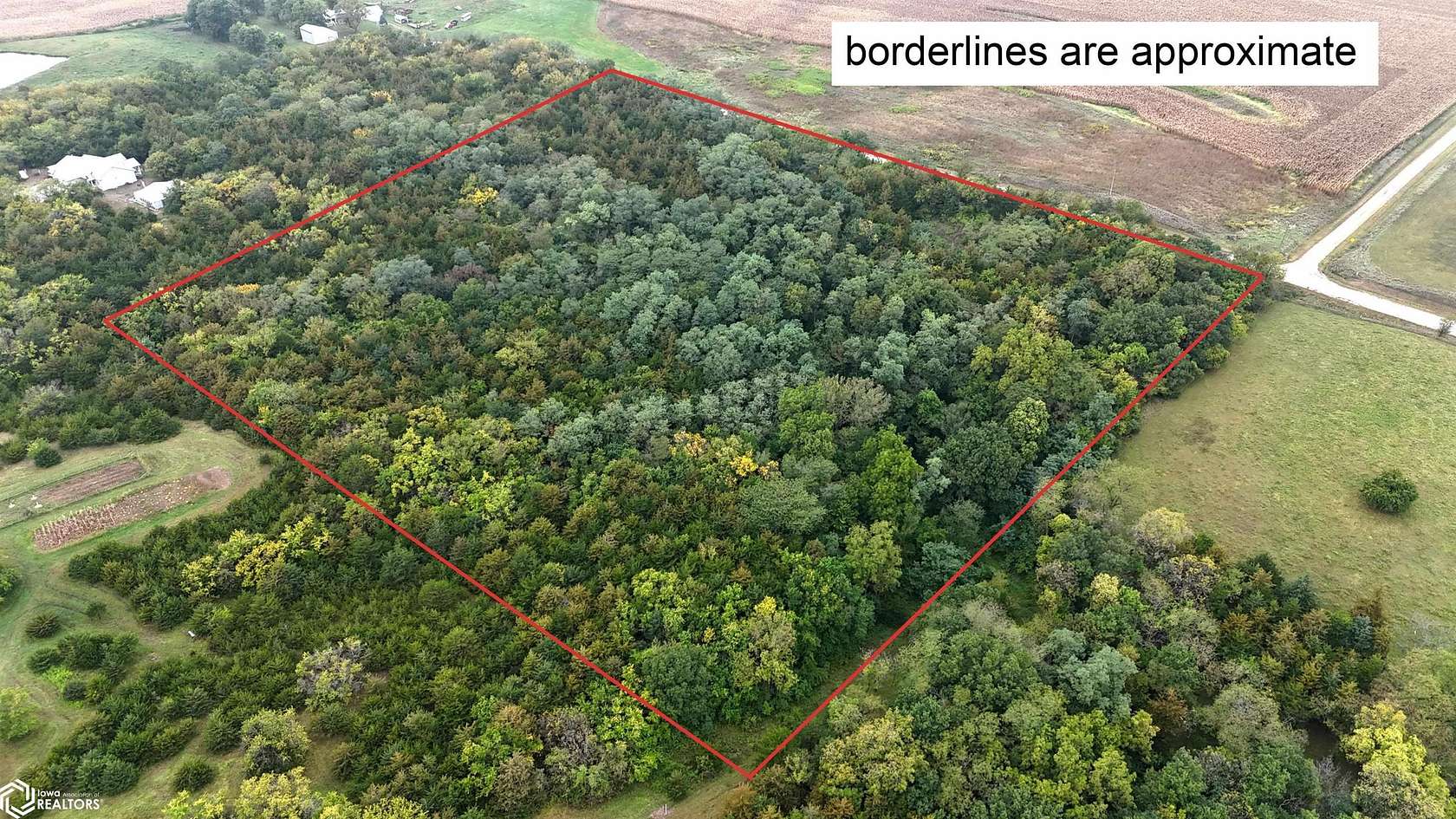 10 Acres of Recreational Land for Sale in Blakesburg, Iowa