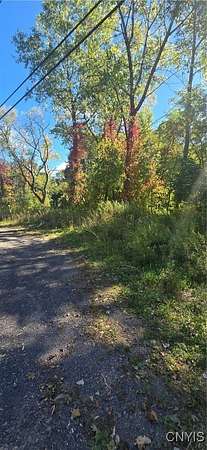 1.37 Acres of Land for Sale in New Hartford, New York
