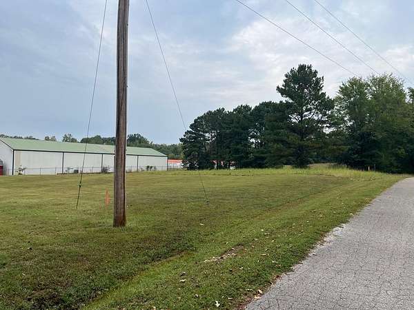 1.76 Acres of Land for Sale in Paris, Tennessee