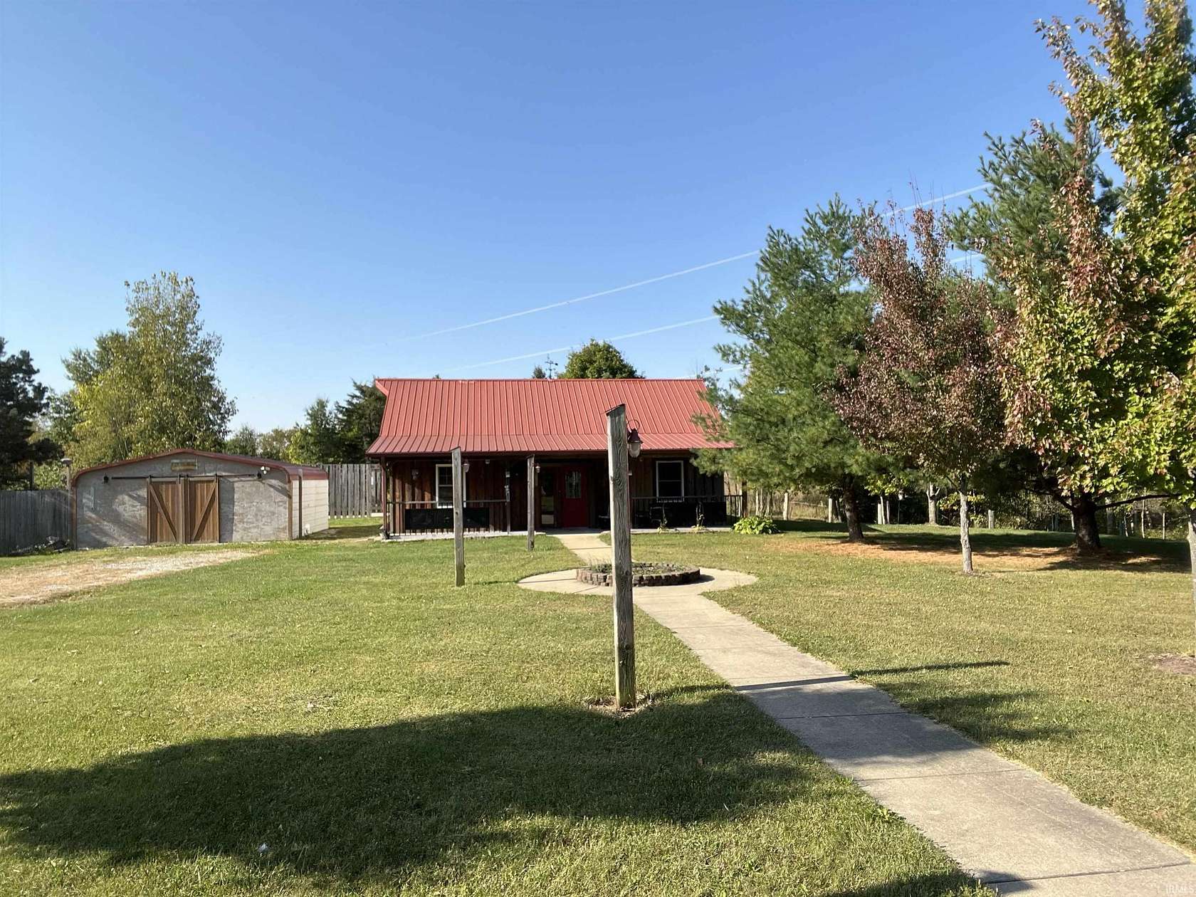 10 Acres of Recreational Land with Home for Sale in West Lebanon, Indiana