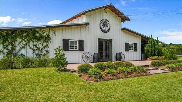 31 Acres of Land for Sale in Jesup, Georgia
