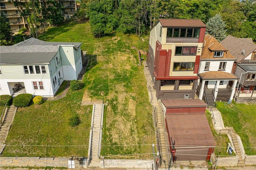 0.15 Acres of Residential Land for Sale in Pittsburgh, Pennsylvania