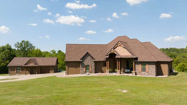 11 Acres of Land for Sale in Gallatin, Tennessee