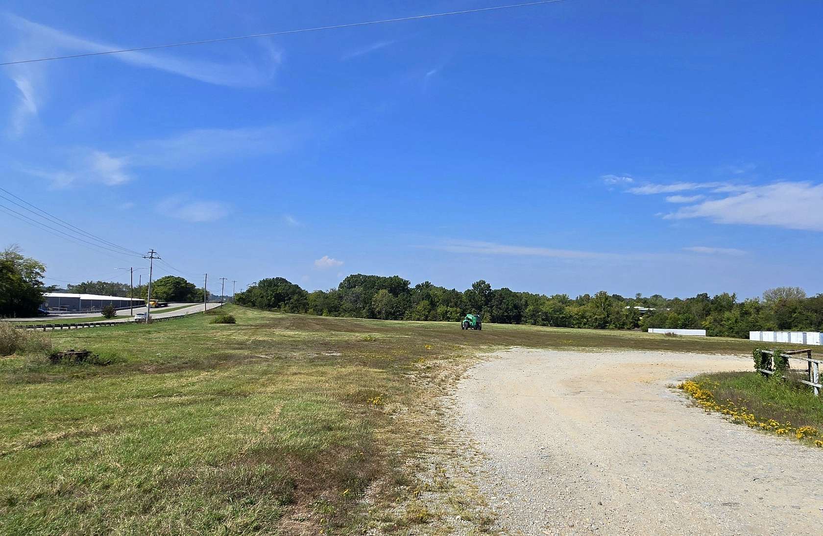 25.5 Acres of Mixed-Use Land for Sale in Columbia, Tennessee