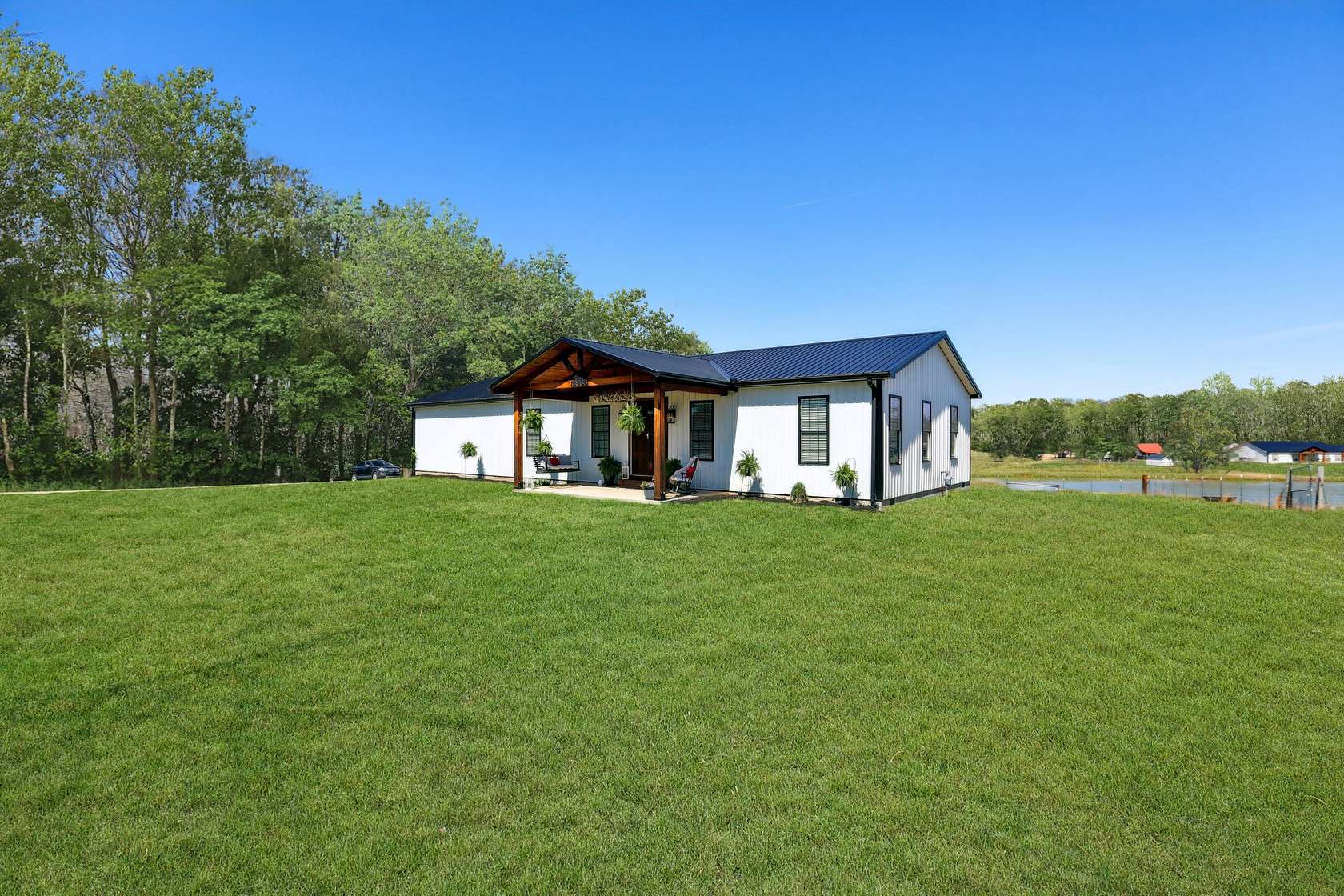 2.18 Acres of Residential Land with Home for Sale in Vanleer, Tennessee