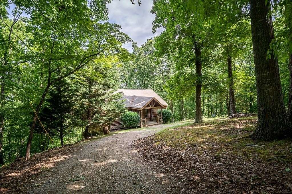 1.8 Acres of Residential Land with Home for Lease in Ranger, Georgia