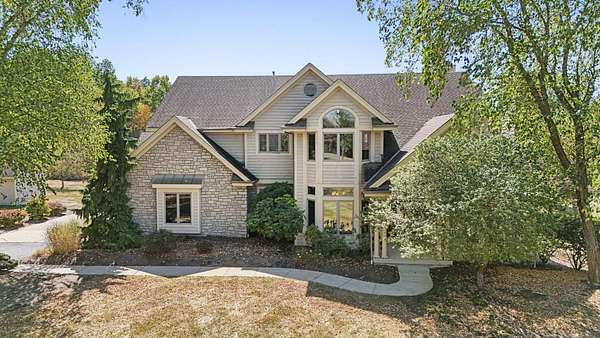 5.1 Acres of Residential Land with Home for Sale in Westerville, Ohio