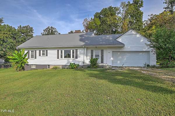 8 Acres of Land with Home for Sale in Greeneville, Tennessee