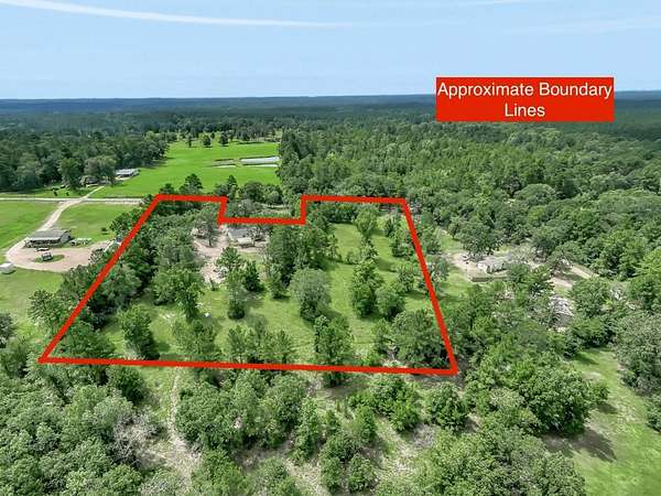3.55 Acres of Residential Land with Home for Sale in Lufkin, Texas
