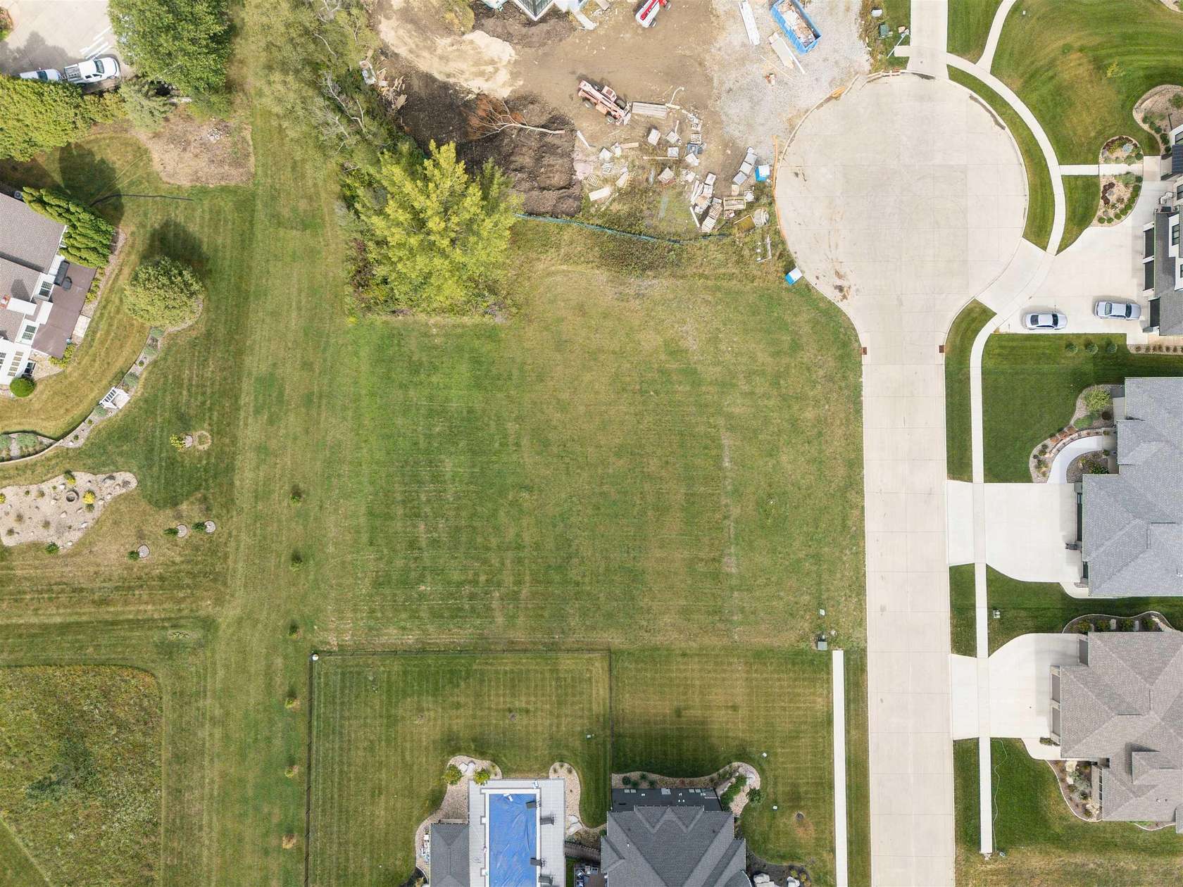 0.67 Acres of Residential Land for Sale in Cedar Falls, Iowa