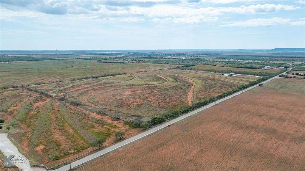 32 Acres of Agricultural Land for Sale in Trent, Texas