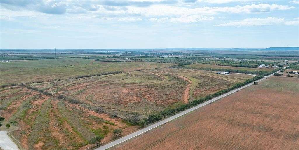 22 Acres of Agricultural Land for Sale in Trent, Texas