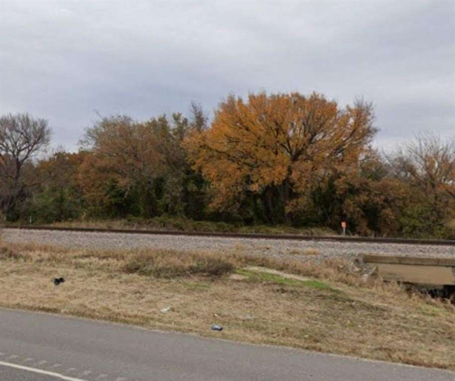 1.32 Acres of Residential Land for Sale in Paradise, Texas