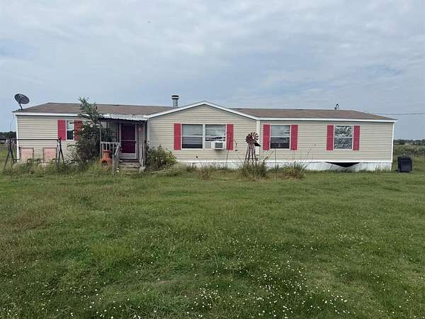 2.8 Acres of Residential Land with Home for Sale in Caddo Mills, Texas