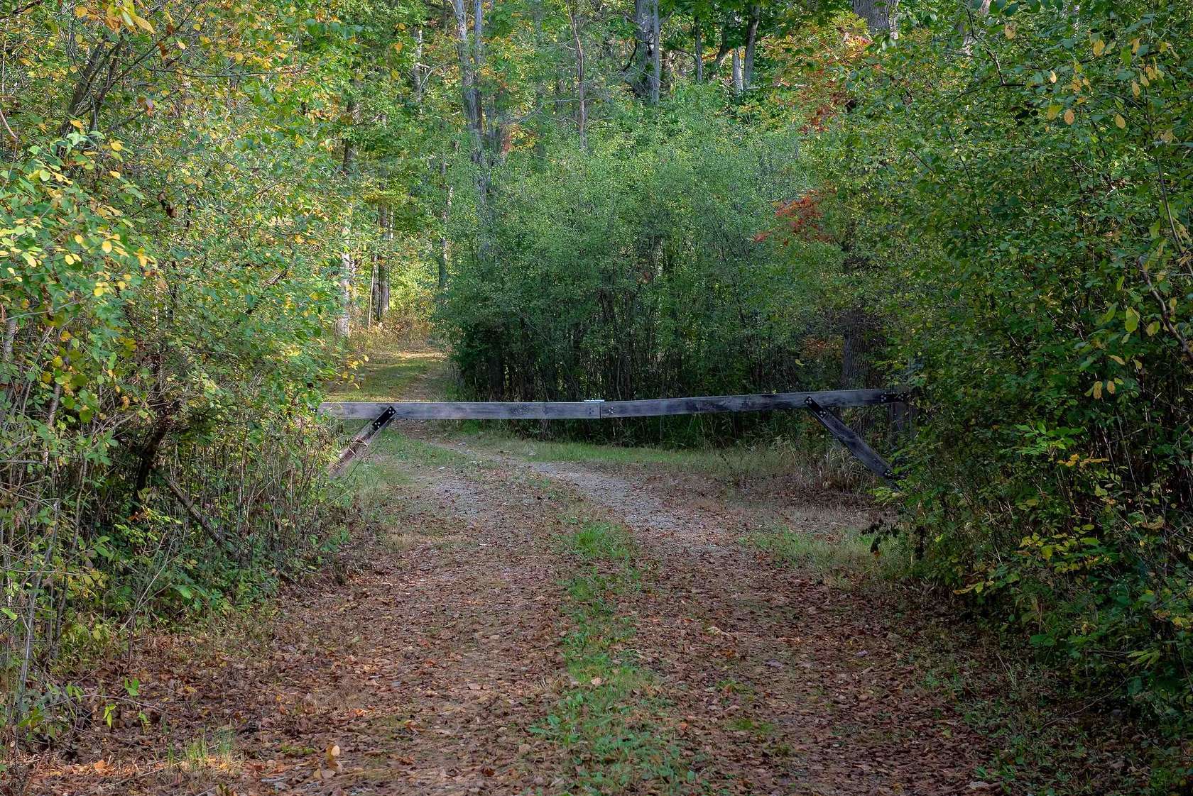 3.52 Acres of Residential Land for Sale in Midland, Michigan