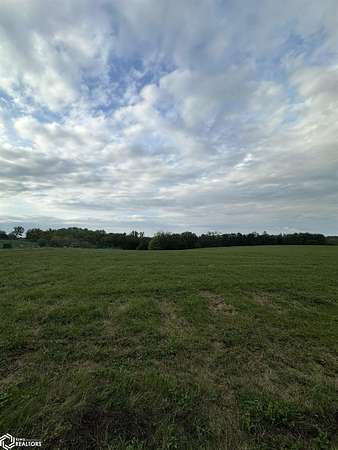 4.5 Acres of Residential Land for Sale in Blakesburg, Iowa