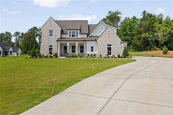 2.34 Acres of Residential Land with Home for Sale in Rydal, Georgia