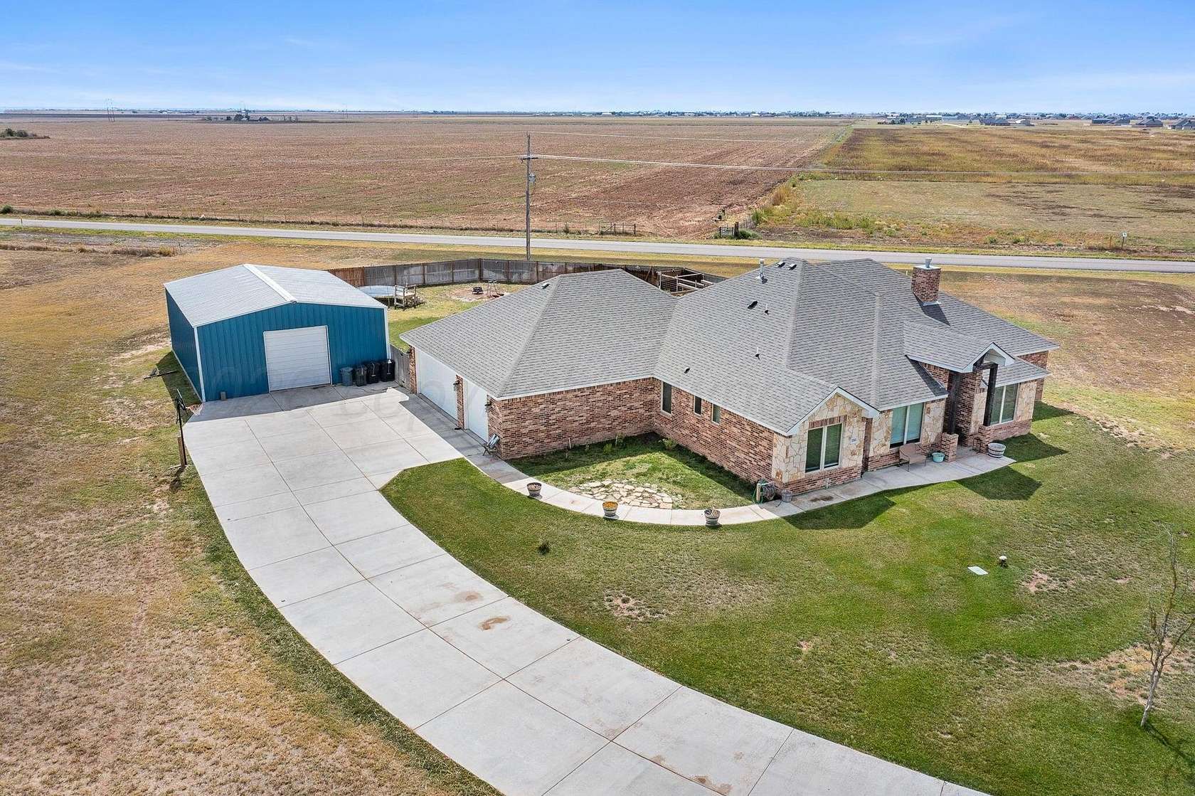 1.55 Acres of Land with Home for Sale in Bushland, Texas