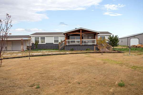 2.5 Acres of Residential Land with Home for Sale in Amarillo, Texas