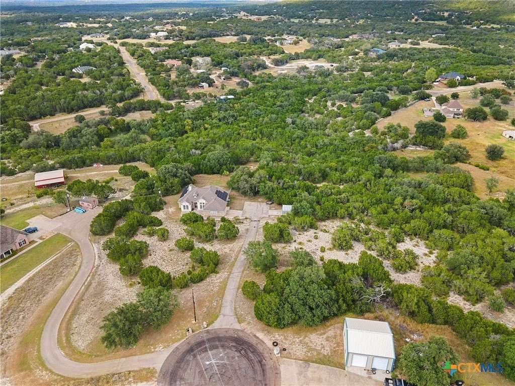 5.17 Acres of Residential Land with Home for Sale in Killeen, Texas