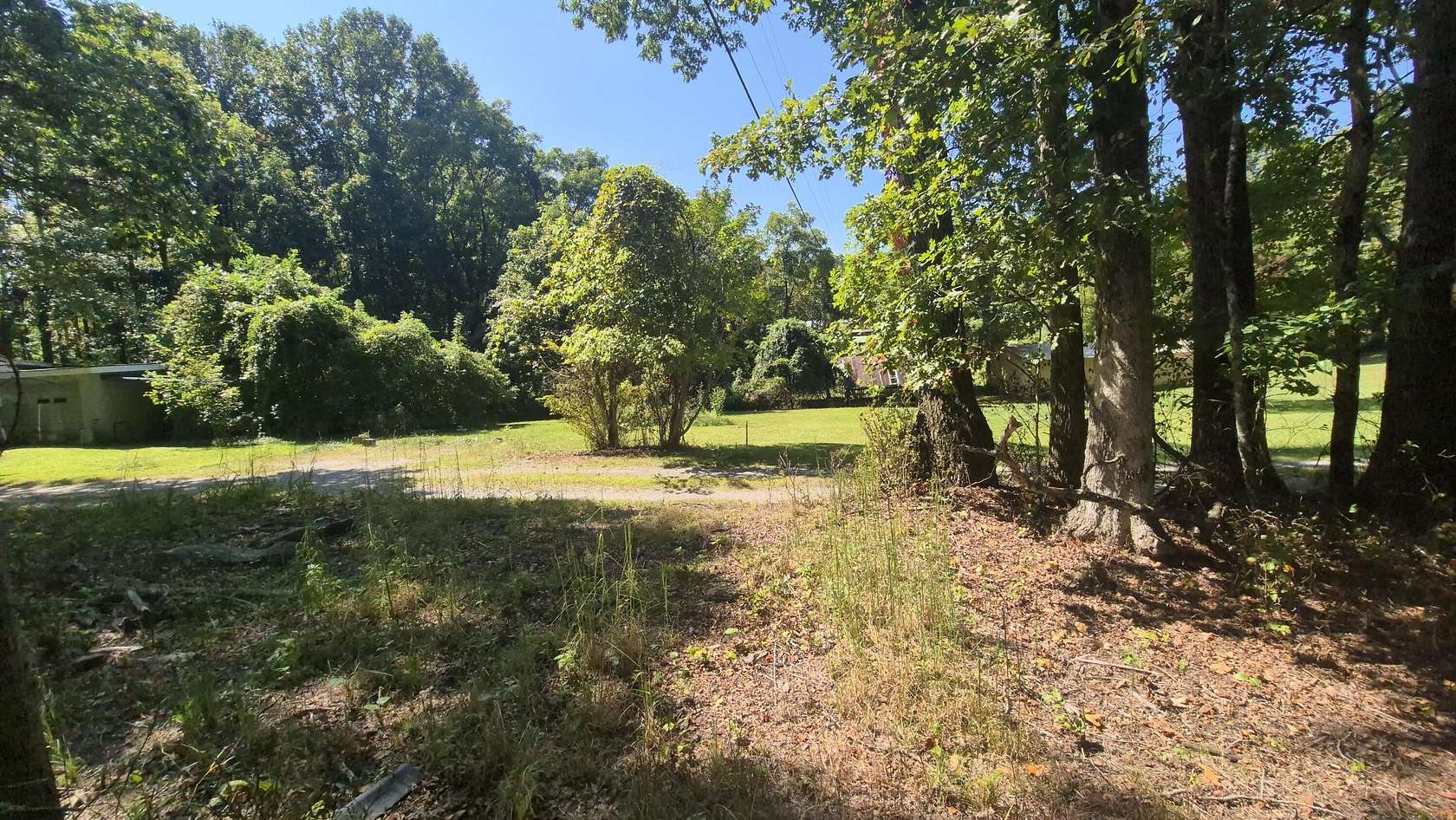 1 Acre of Residential Land for Sale in Monteagle, Tennessee