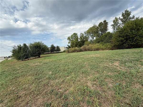 1 Acre of Commercial Land for Sale in Kearney, Missouri